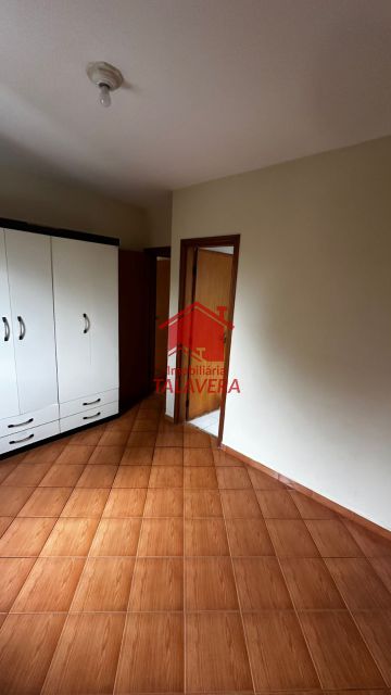 371308df-b82e-443c-9d29-7150e0b9673f-TALAVERA APARTAMENTO Santa Maria 21159 Apartamento de125,28m² com 03 dormitórios sendo 01 suíte com armários, 01 sala para 02 ambientes, 01 cozinha planejada, 01 banheiro social, 01 área de serviço.

02 vagas de garagem 

Prédio com elevador , portaria , salão de festas e jogos


Imóvel fica bem localizado .

Vamos visitar?
