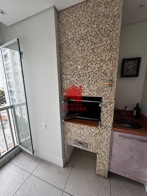 37eb238e-0842-4f52-97ba-a94bf6133c38-TALAVERA APARTAMENTO Santa Maria 18629 Dimensões, características e localização do imóvel:

112m²
planejado - lazer completo
03 dormitórios (01 suíte) - sala ampla - varanda gourmet - 01 cozinha - 01 banheiro social - 01 área de serviço – 02 vagas - depósito.

Vamos visitar?