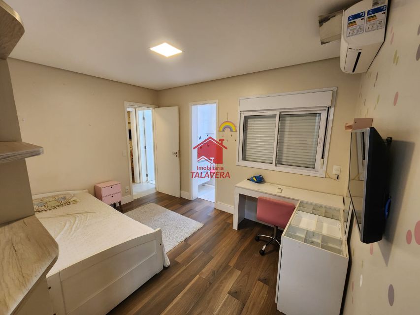 388863ec-91a7-408b-8a76-f4105473c2de-TALAVERA APARTAMENTO Ceramica 18653 Dimensões, características e localização do imóvel:

Porteira fechada
198m² varanda gourmet - lazer completo
04 suítes - sala ampla - varanda gourmet - cozinha americana - lavabo - 03 vagas.

Vamos visitar?