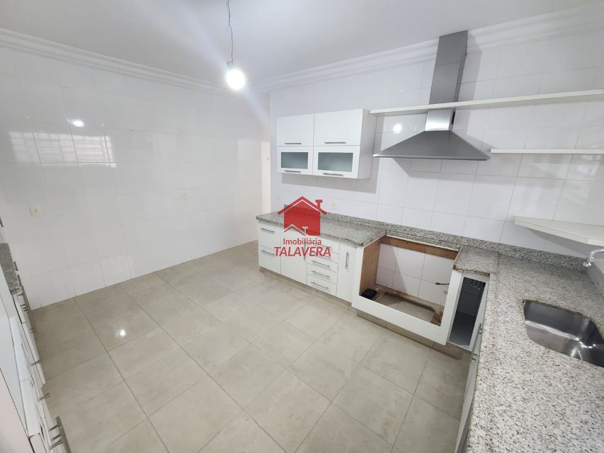 389c3369-00f3-4056-8fc0-6b20aab08ef8-TALAVERA SOBRADO Ceramica 19337 03 dormitórios (01 suíte) - sala 02 ambientes - cozinha planejada - 02 banheiros - lavabo - churrasqueira - despensa - área de serviço com dormitório e banheiro, 02 vagas.