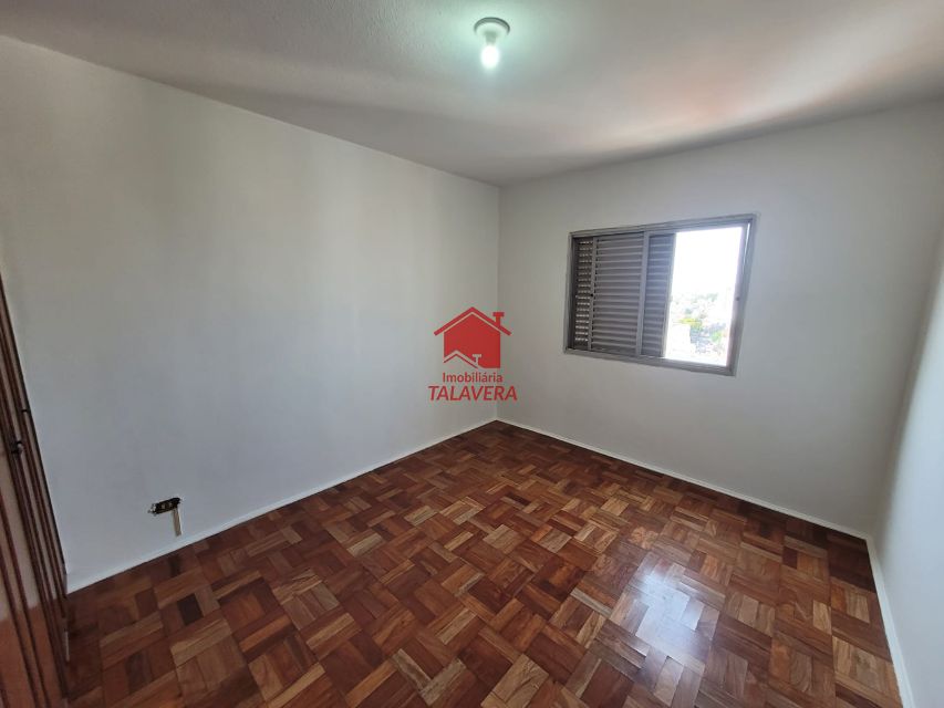 393fc6a9-3fe7-4793-b4ce-8ac422828539-TALAVERA APARTAMENTO Osvaldo Cruz 18008 Apartamento de 100m² com 03 dormitórios, 01 sala para 02 ambientes com sacada , 01 banheiro , 01 área de serviço com lavabo, 01 vaga . Prédio com elevador academia, salão de festas, quadra

Imóvel fica próximo a Visconde de Inhauma, Supermercado Joanin .

Vamos visitar?
