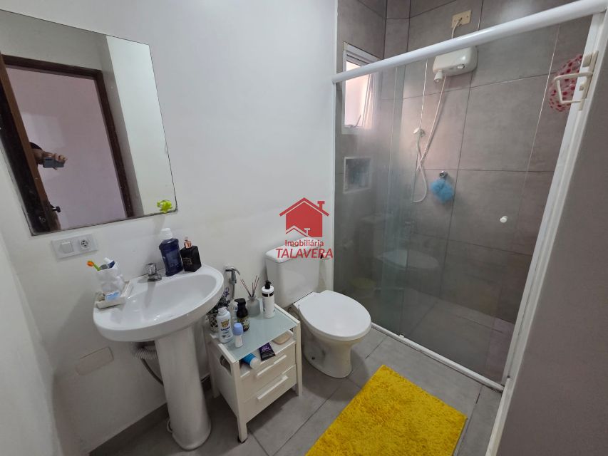 4c42bbf1-36cf-410c-a8df-41cbfd485571-TALAVERA APARTAMENTO VILA VALPARAISO 21184 Apartamento de 100m² com 03 dormitórios sendo 01 suíte com sacada  , 01 sala para 02 ambientes, 01 cozinha planejada ,01 banheiro social ,01area de serviço ,02 vagas de garagem.

Diferenciais 

Rack, mesa com 06 cadeiras , armários, fogão, geladeira , micro-ondas, lavadora e mesa com 2 cadeiras 


Imóvel fica bem localizado 



Vamos visitar?
