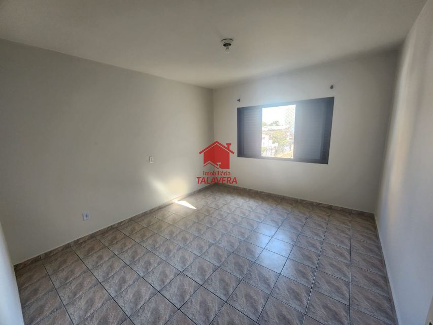 4c451454-7179-4867-b207-076c82656521-TALAVERA SOBRADO Osvaldo Cruz 19672 Sobrado de 85m² com 03 dormitórios, 01 sala para, 01 cozinha ,01 banheiro social, 01 área de serviço,01 vaga de garagem 

Imóvel fica bem localizado 

Vamos visitar?
