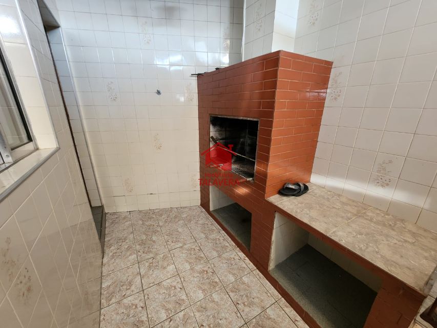 4e01095c-ff2c-441e-b6b2-dbdbbc7b7d3c-TALAVERA CASA Osvaldo Cruz 19836 Casa térrea com 02 dormitórios (01 suíte) e opção de fazer um terceiro dormitório - sala - cozinha - banheiro social - churrasqueira - área de serviço - 03 vagas.

7,5 x 25,00 m