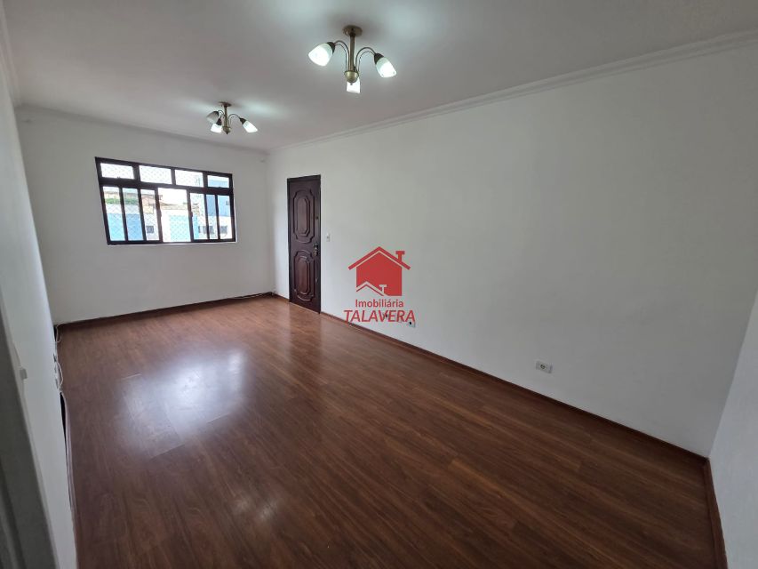 51229ca6-9a3e-4ab1-a648-f79d9f055fc4-TALAVERA COBERTURA Osvaldo Cruz 20990 Cobertura para venda B. Oswaldo Cruz - São Caetano do Sul - SP.

180m com 03 dormitórios (01 suíte) - sala 02 ambientes - 01 cozinha planejada - 01 banheiro social - 01 área de serviço - espaço gourmet amplo - 02 vagas. Prédio com elevador. Sem lazer.

720.000,00 venda
600,00 condomínio
120,11 IPTU