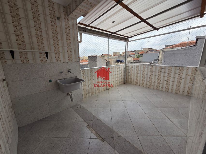 51504520-7770-4c12-878a-8da63a39b0f1-TALAVERA CASA Osvaldo Cruz 20967 02 dormitórios - 01 sala - 01 cozinha - 01 banheiro social - 01 área de serviço. Sem vaga.