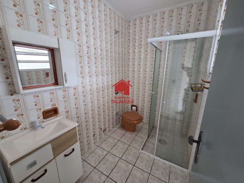 5217c613-8523-4566-96e2-a6bc6a41ad31-TALAVERA CASA Osvaldo Cruz 20965 02 dormitórios - 01 sala - 01 cozinha - 01 banheiro social - 01 área de serviço. Sem vaga.