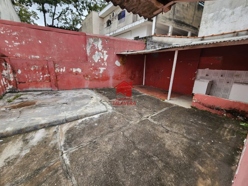 5240aafe-0633-4812-b73a-39b450da41e7-TALAVERA CASA Vila Palmares 19383 
Casa  com 85m² com 02 dormitórios, 01 sala , 01 cozinha ,01 banheiro social, 01 área de serviço, 01 quintal no fundos,01 vaga de garagem.



Vamos visitar?
