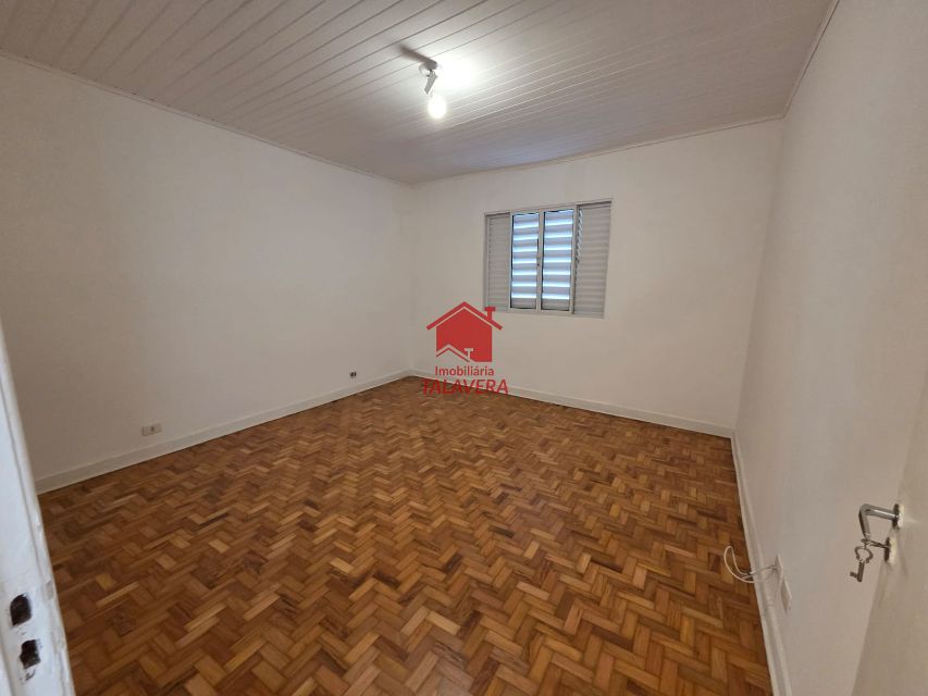 54653970-8c9e-4a01-af25-c84b55820f19-TALAVERA APARTAMENTO Osvaldo Cruz 20873 Apartamento de 120m² com 02 dormitórios sendo 01 suite ,01 sala para 03 ambientes, 01 cozinha ,01 banheiro social, 01 área de serviço.

Sem Vaga de Garagem 

Imóvel fica bem localizado .

Vamos visitar?

