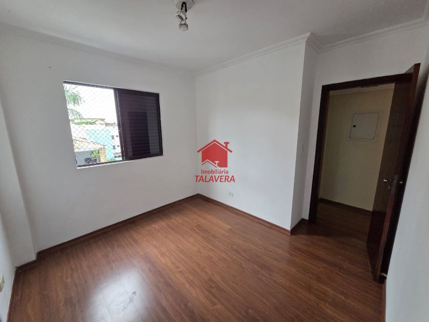 5580cfb1-7035-4f77-ba60-ddea130e16e3-TALAVERA COBERTURA Osvaldo Cruz 20984 Cobertura para venda B. Oswaldo Cruz - São Caetano do Sul - SP.

180m com 03 dormitórios (01 suíte) - sala 02 ambientes - 01 cozinha planejada - 01 banheiro social - 01 área de serviço - espaço gourmet amplo - 02 vagas. Prédio com elevador. Sem lazer.

720.000,00 venda
600,00 condomínio
120,11 IPTU