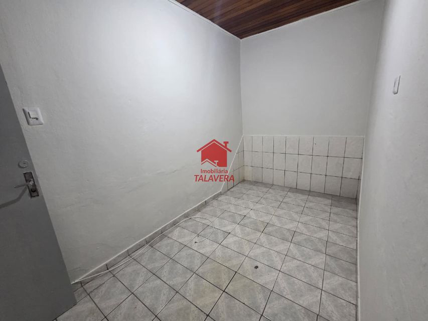 5619a878-42d8-4260-9269-6e51b44c53de-TALAVERA CASA Nova Gerty 21134 Casa Térrea  de 35m² com 02 dormitórios pequenos , 01 sala, 01 cozinha ,01 banheiro , 01 área de serviço.

Sem vaga de garagem 



Imóvel fica bem localizado  .

Vamos visitar?
