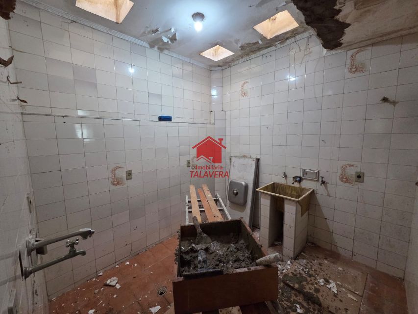 57b8aa9d-4e47-4a97-940e-d8f559b49dff-TALAVERA SOBRADO Osvaldo Cruz 20811 Sobrado com 03 dormitórios (01 suíte) - 01 sala - 01 cozinha - 01 banheiro social - 01 despensa - 01 vaga.

118m construção
72m terreno