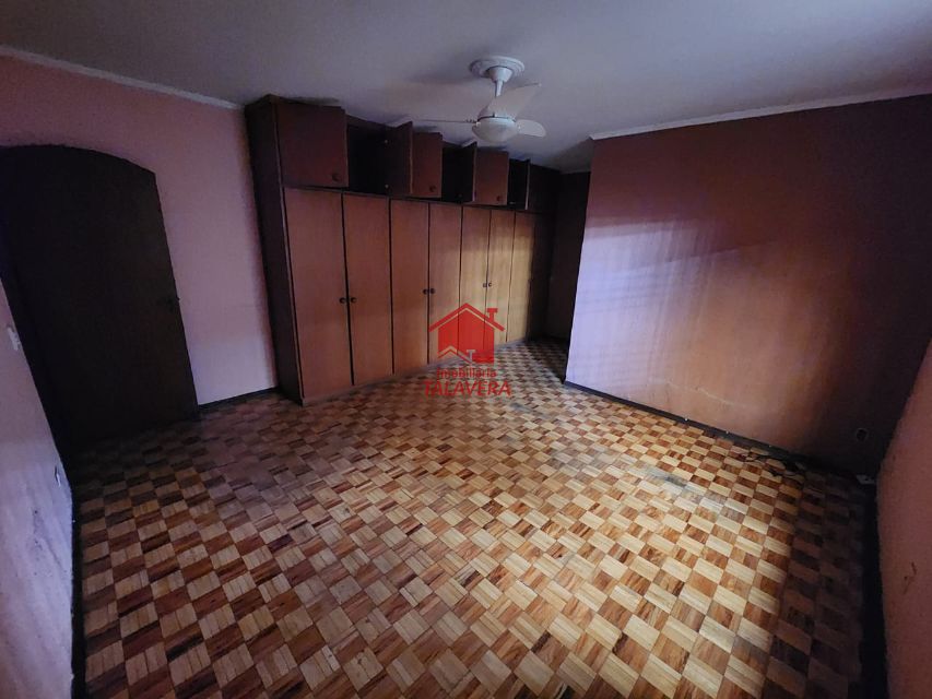 5e005cb4-9a57-4067-8f67-98678407d000-TALAVERA CASA Osvaldo Cruz 19842 Casa térrea com 02 dormitórios (01 suíte) e opção de fazer um terceiro dormitório - sala - cozinha - banheiro social - churrasqueira - área de serviço - 03 vagas.

7,5 x 25,00 m