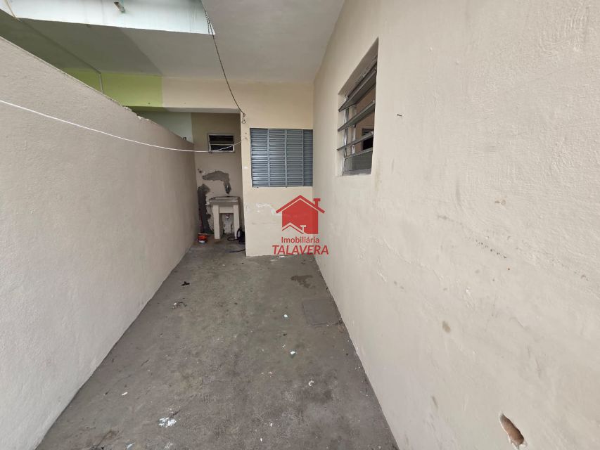 5f88ec16-b630-4c73-8f58-f48b8d955bba-TALAVERA CASA Santa Maria 20660 01 Dormitório ,01 cozinha ,01 área de serviço 


Agua divide por pessoa 

Luz individual 

Imovel fica bem localizado 



Vamos Visitar ?
