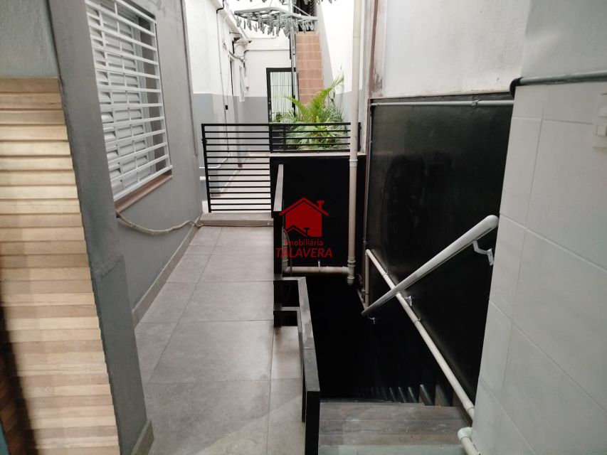 5f89e008-72de-46a7-bda7-f645acc860c2-TALAVERA CASA Osvaldo Cruz 20313 Casa de 40m² com 01 dormitório, 01 sala ,01 cozinha ,01 banheiro , 01 área de serviço.

Imóvel fica bem localizado 

Vamos visitar?
