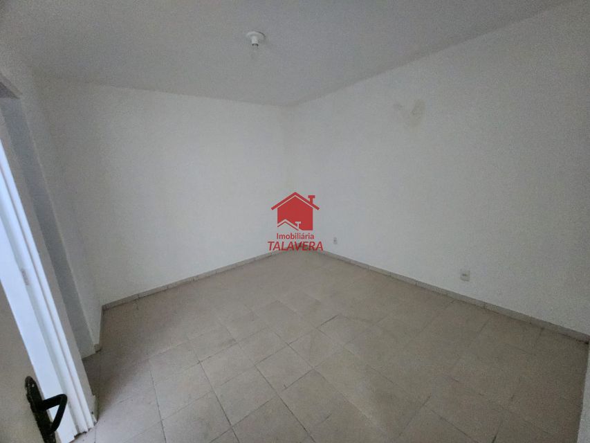 5fc5b9a2-11a6-4dce-acbb-7cb52aebffb4-TALAVERA CASA Nova Gerty 19642 Apartamento   de 25m² com 01 dormitório, 01 sala, 01 cozinha ,01 banheiro, 01 área de serviço. Sem vaga de garagem 

Imóvel fica muito bem localizado .

Vamos visitar?
