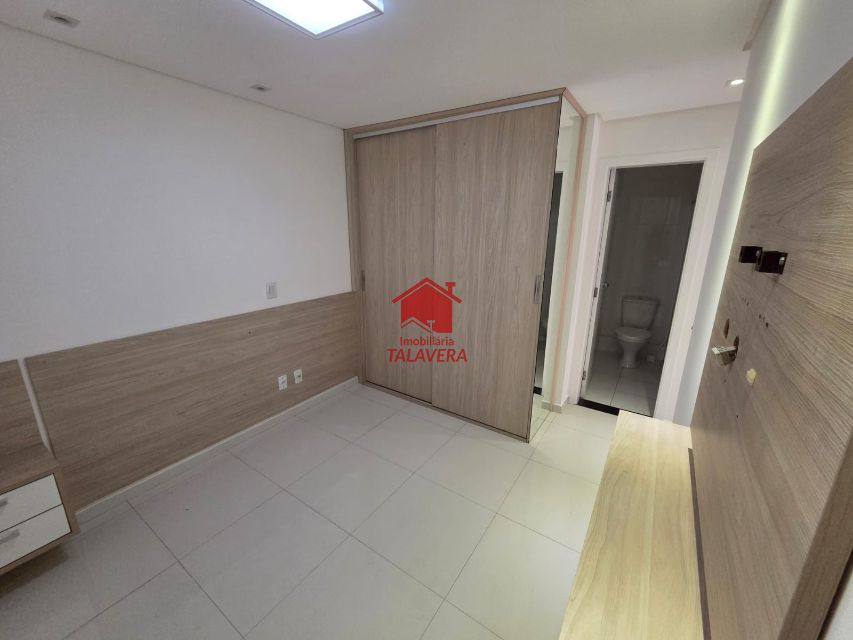 6559d213-ee6d-405b-89e1-3f915cc79e45-TALAVERA APARTAMENTO Ceramica 20940 63m todo planejado
02 dormitórios (01 suíte) - 01 sala 02 ambientes com ar condicionado - 01 sacada gourmet em vidro - 01 cozinha - 01 banheiro social - 01 área de serviço - 01 vaga.

3.500,00 aluguel
440,00 condomínio
90,89 IPTU

Vamos agendar uma visita?