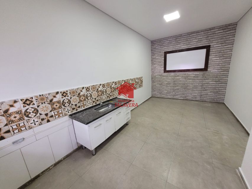 67a8369d-e47f-4d13-a020-843f4fa4b9f3-TALAVERA COMERCIAL Osvaldo Cruz 18278 Salão com Total de  70m² com 42 m² de salão , 01 cozinha, 01 banheiro , 01 escritório

Imóvel fica localizado na Rua Visconde de Inhauma.

Vamos visitar?
