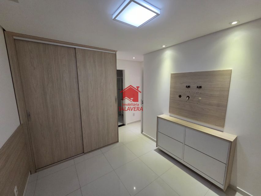 6b8c8e15-7394-41ec-813b-74d8f58d3426-TALAVERA APARTAMENTO Ceramica 20941 63m todo planejado
02 dormitórios (01 suíte) - 01 sala 02 ambientes com ar condicionado - 01 sacada gourmet em vidro - 01 cozinha - 01 banheiro social - 01 área de serviço - 01 vaga.

3.500,00 aluguel
440,00 condomínio
90,89 IPTU

Vamos agendar uma visita?