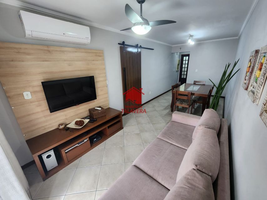 6dd123fc-c44f-41ed-8175-c169d9f4f999-TALAVERA APARTAMENTO Santa Maria 19226 87m² planejado e ar condicionado nos cômodos - com 03 dormitórios (01 suíte)  - sala 02 ambientes com sacada - banheiro social - cozinha - área de serviço - 02 vagas. Prédio com elevador.