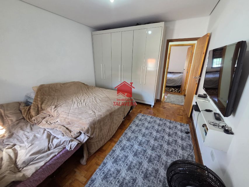 7034127a-c094-43b0-a68b-c35169dbfcc6-TALAVERA SOBRADO Osvaldo Cruz 21172 Sobrado para venda com 02 dormitórios - 01 suíte - 01 sala - 01 cozinha - 01 banheiro social - 01 área de serviço com churrasqueira. Sem garagem.

81m construção
59m terreno