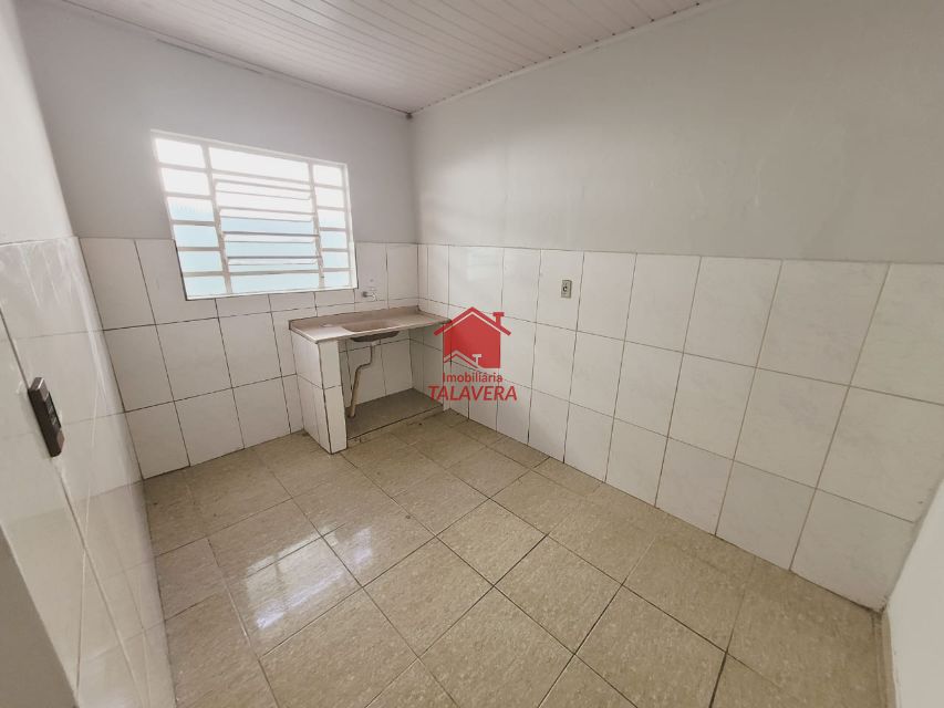 71a42f96-3a9a-43d3-b9dd-b79888b2b7d1-TALAVERA CASA Boa Vista 17725 Casa  de 45m² com 01 dormitório, 01 sala, 01 banheiro , 01 área de serviço, sem vaga de garagem 

Imóvel fica próximo ao Hospital Santa Ana , Rua Silvia.

Vamos visitar?
