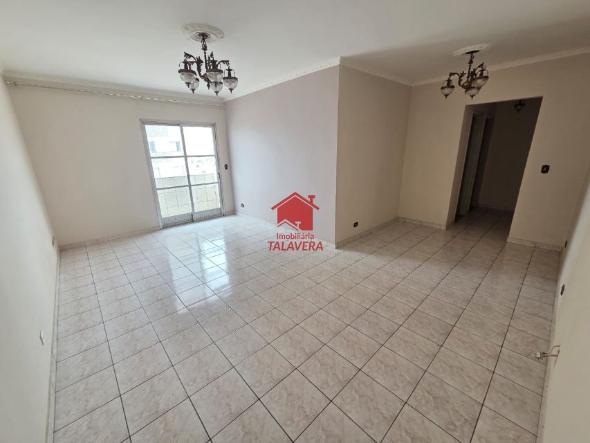 71bfd195-22cc-4c99-ab6f-317a8bbeee4a-TALAVERA APARTAMENTO Osvaldo Cruz 20656 Apartamento de 100m² com 03 dormitórios, 01 sala para 02 ambientes, 01 cozinha ,01 banheiro social,01 lavabo , 01 área de serviço, 01 vaga de garagem 

Imóvel fica bem localizado .

Vamos visitar?
