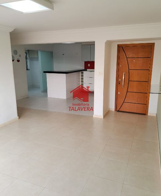 78ac3773-9684-4597-8d41-0bf8a87ab8cb-TALAVERA APARTAMENTO Osvaldo Cruz 19871 Dimensões, características e localização do imóvel:

Apartamento com planejados de 76,12m² com 02 dormitórios - 01 sala para 02 ambientes - 02 banheiros - 01 área de serviço – 01 vaga determinada.

Apartamento arejado - planejados - piso de porcelanato em todo apto - somente escada

Imóvel fica próximo do comércio da rua Visconde de Inhaúma, Parque Chico Mendes, Park Shopping São Caetano e Hospital São Luiz.

Vamos visitar?
