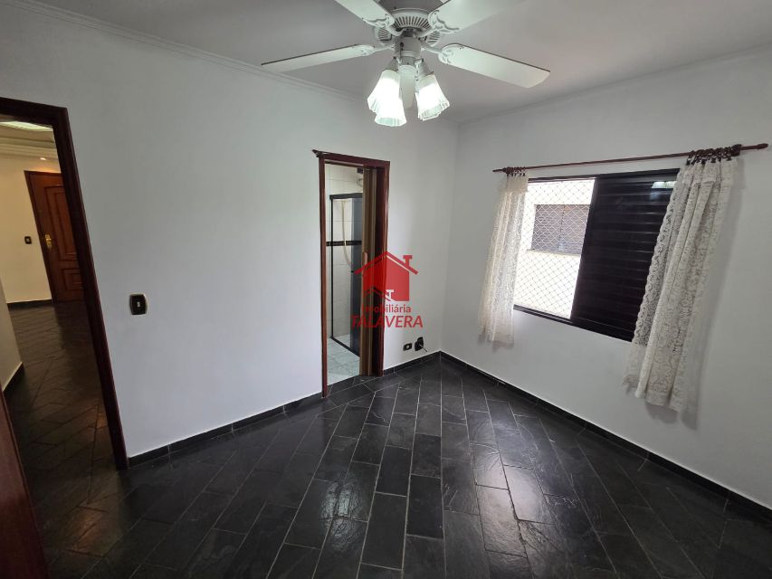 78b737ee-8b97-4146-bc6d-0ac64ce1129d-TALAVERA APARTAMENTO Ceramica 20558 Apartamento com 75m com 02 dormitórios c/ armários (01 suíte) - 01 cozinha planejada - 01 sala com 02 ambientes - 01 banheiro social - 01 área de serviço. 02 vagas. Prédio com elevador. 




Otima localização 



Vamos Visitar ?