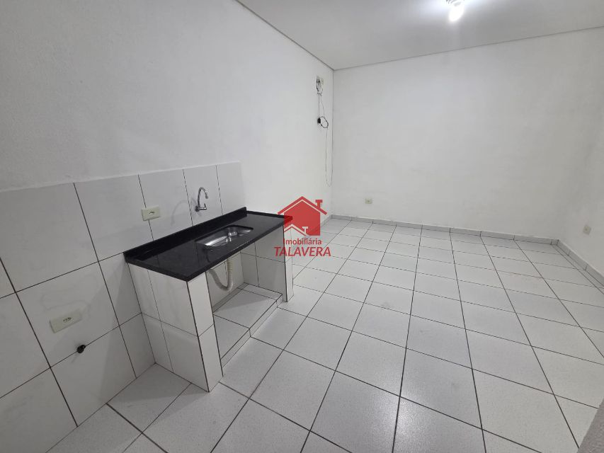 79c0b569-cd74-4839-9422-1c2846c46c7a-TALAVERA CASA Olimpico 20950 Imóvel com 18m

Aluguel: R$ 1.000,00
Rateio: R$172,00
Água: R$ 30,00 por pessoa
IPTU: R$ 27,00
Tx. lixo: R$ 12,00


Mais 03 kitnets no quintal
Luz individual