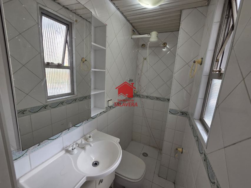 7e2374c0-c41c-40c9-9d3d-19b397da6510-TALAVERA APARTAMENTO Santa Paula 20978 Apartamento com 2 Dormitórios - 1 closet - 2 Banheiros, 1 Vaga, Área de Serviço, Armário Embutido, Armário de Cozinha, Closet, Cozinha, Elevador, Garagem Coberta, Interfone, Sala 2 ambientes, Salão de Festa, Salão de Jogos. 