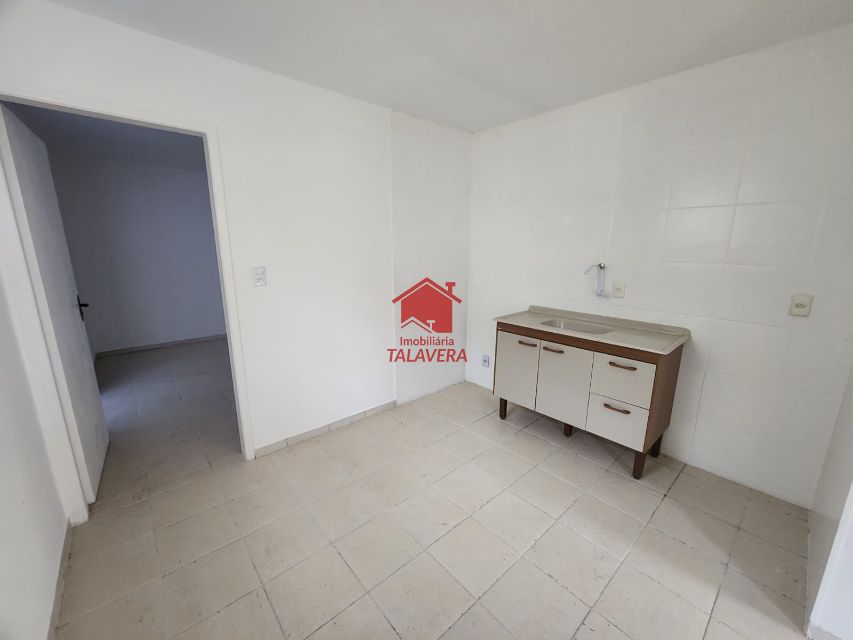 83a2318b-f804-4683-aca3-f8ed9a5fdcf7-TALAVERA CASA Nova Gerty 19637 Apartamento   de 25m² com 01 dormitório, 01 sala, 01 cozinha ,01 banheiro, 01 área de serviço. Sem vaga de garagem 

Imóvel fica muito bem localizado .

Vamos visitar?
