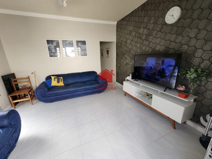 872d0442-d0aa-4d97-97ea-4624083fbd9a-TALAVERA CASA Nova Gerty 20045 Casa da frente 03 dormitórios - sala - cozinha - 01 banheiro - área de serviço - quintal - 02 vagas.

Casa dos fundos 02 dormitórios - sala - cozinha - 02 banheiros - área de serviço.

08,00 x 35,00 
276m

Vamos visitar?