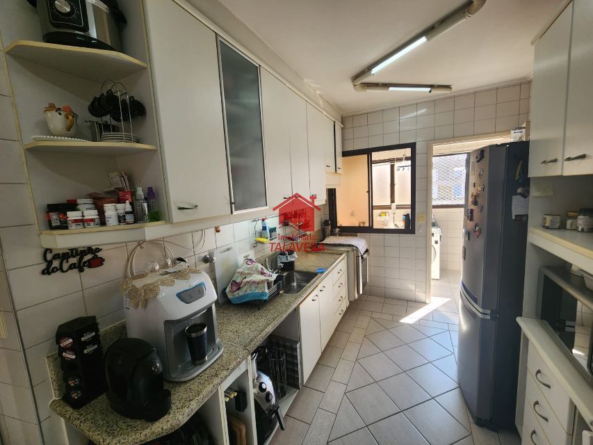 8b443ba0-6673-4008-8809-0d5d35de8be7-TALAVERA APARTAMENTO Ceramica 19719 Andar alto
Apartamento com 107m
03 dormitórios sendo 01 com suíte - sala 02 ambientes com sacada - cozinha - 02 banheiros - área de serviço - 02 vagas. Prédio com elevador, salão de festas e piscina. 