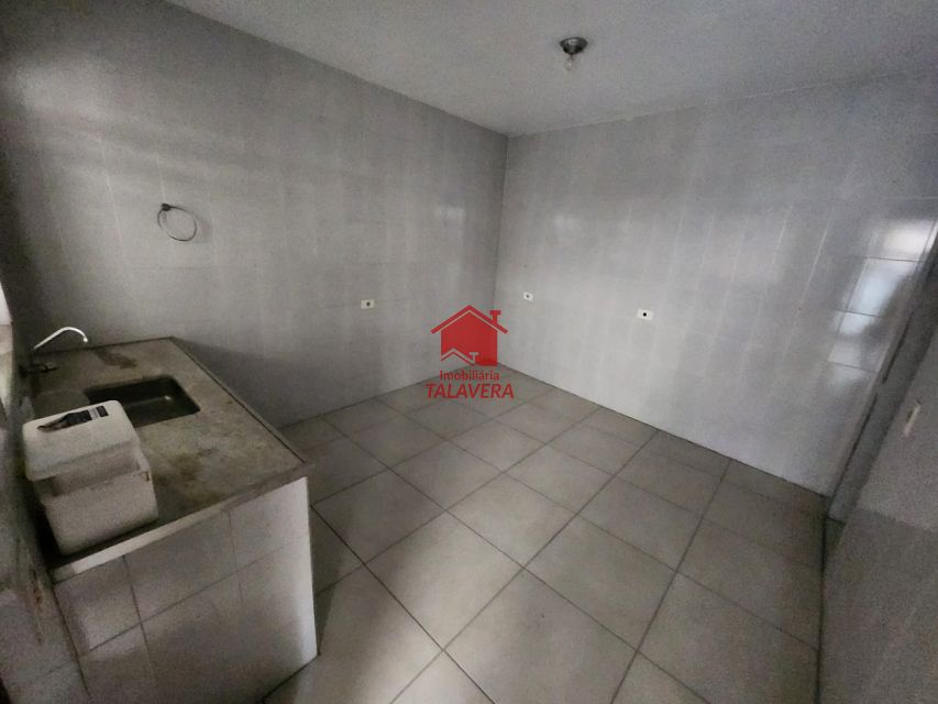 8cd8e44c-2eb6-4685-867a-869e6997fec2-TALAVERA SOBRADO Palmares 19616 Duas casas no terreno

Casa da frente com 03 dormitórios, 02 banheiros, sala, cozinha ampla, área de serviço e 04 vagas.
Casa dos fundos com 02 cômodos. 

Vamos agendar uma visita?