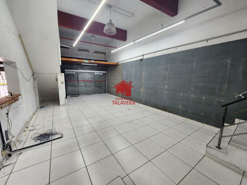 92c185eb-bf8c-418b-a629-35c4a0ffebb2-TALAVERA COMERCIAL Osvaldo Cruz 20133 Salão Comercial 

Salões Principais 80 m²

Piso Superior 
02 banheiros 
03  salas 


Piso Inferior 
130m² 

02 banheiros 
03 salas 
01 corredor aberto 

Imovel fica muito bem localizado 

Vamos Visitar 