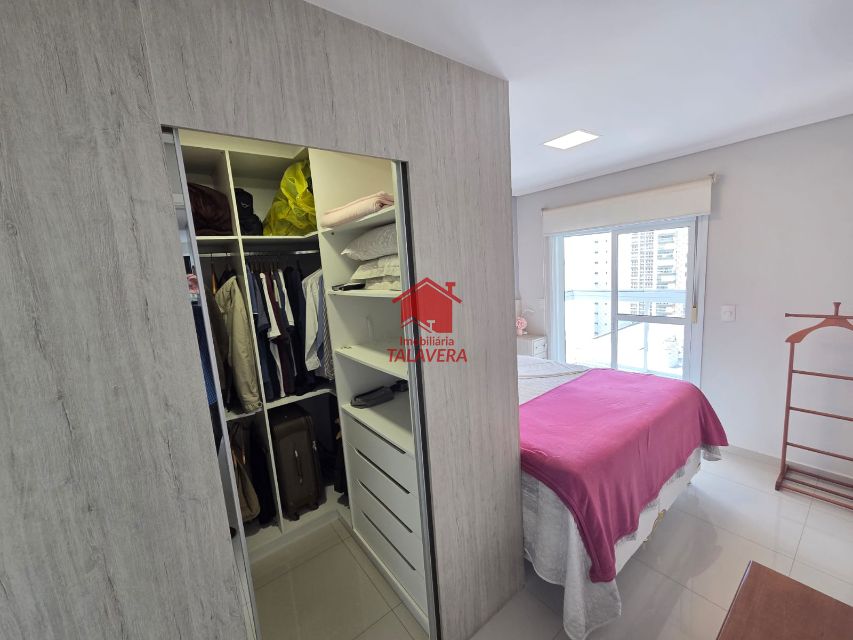 96e09426-0743-483d-b959-e3c461152e74-TALAVERA APARTAMENTO Santo Antonio 20361 Apartamento de 107m² com 03 dormitórios sendo 01 suite e planejados  01 sala para 02 ambientes sacada gourmet  01 cozinha ,01 banheiro social, lavabo , 01 área de serviço.02 vagas de garagem . Predio com lazer completo, piscina aquecida 

Imóvel fica bem localizado .

Vamos visitar?
