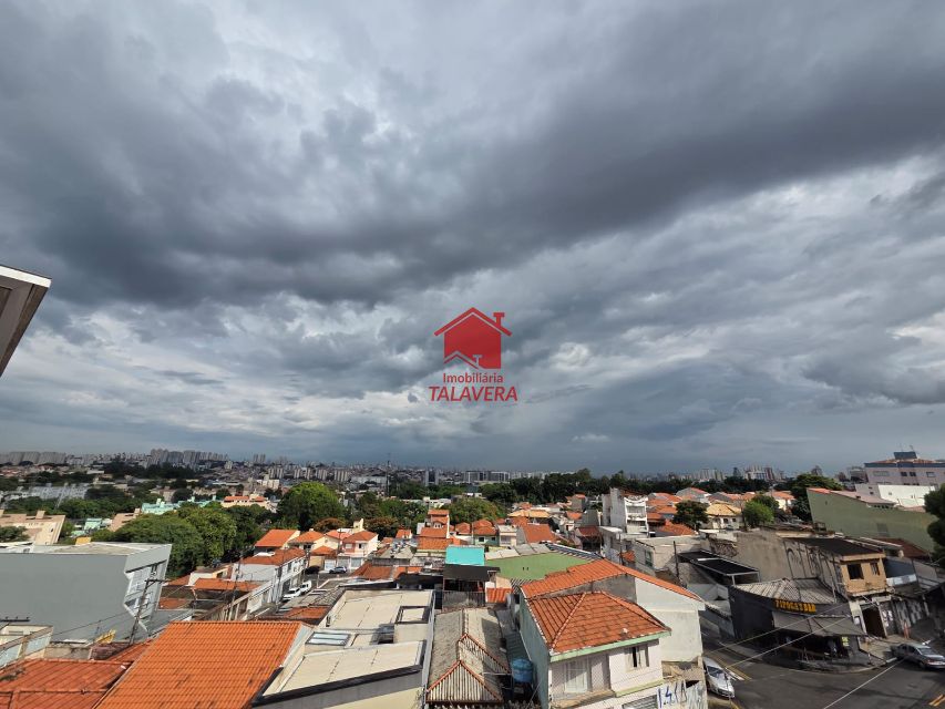 989ffaf5-3b36-4b86-a4d3-8fa9aa3c9d00-TALAVERA COBERTURA Osvaldo Cruz 20999 Cobertura para venda B. Oswaldo Cruz - São Caetano do Sul - SP.

180m com 03 dormitórios (01 suíte) - sala 02 ambientes - 01 cozinha planejada - 01 banheiro social - 01 área de serviço - espaço gourmet amplo - 02 vagas. Prédio com elevador. Sem lazer.

720.000,00 venda
600,00 condomínio
120,11 IPTU