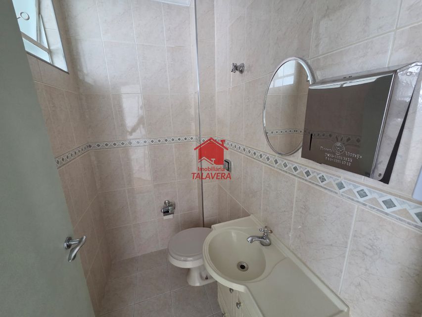 990b1c7b-08f0-4e23-a1c3-4c66d251114e-TALAVERA COMERCIAL Centro 20826 ala Comercial  de 32,77m² com 01 banheiro 
 Recepção sala com ar condicionado  

Imóvel fica bem localizado 

Vamos visitar?
