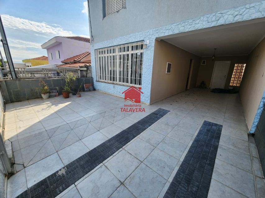 a409bbc5-a645-4848-8c72-2c8fb9b117bb-TALAVERA CASA Osvaldo Cruz 19444 Sobrado  de 120m² com 03 dormitórios sendo 01 suíte, 01 sala, 01 cozinha ,01 banheiro social, 01 área de serviço, 01 quintal com churrasqueira, 03 vagas de garagem .

Imóvel fica bem localizado .

Vamos visitar?
