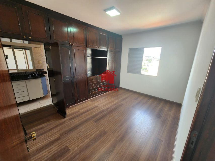 a7c00c8a-1ea8-4d81-a0c3-b59adaea1cfa-TALAVERA APARTAMENTO Boa Vista 19325 02 dormitórios - 01 suíte - sala 02 ambientes - cozinha - banheiro social - área de serviço - 01 vaga determinada. Prédio sem elevador (apenas escada).