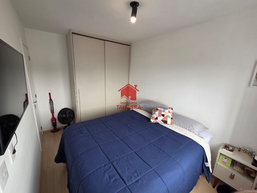 b57ca010-0ec0-428a-8a4c-2e825a2cea2c-TALAVERA APARTAMENTO Centro 20461 Apartamento para venda no Centro de São Bernardo do Campo - SP.

48m 
02 dormitórios - sala 02 ambientes - cozinha conceito aberto com planejado - banheiro social - área de serviço - 01 vaga coberta. Lazer completo.

480.000,00 venda
630,00 condomínio
112,00 IPTU

Vamos agendar uma visita?
(11) 4232-2236
(11) 9.9270-1054