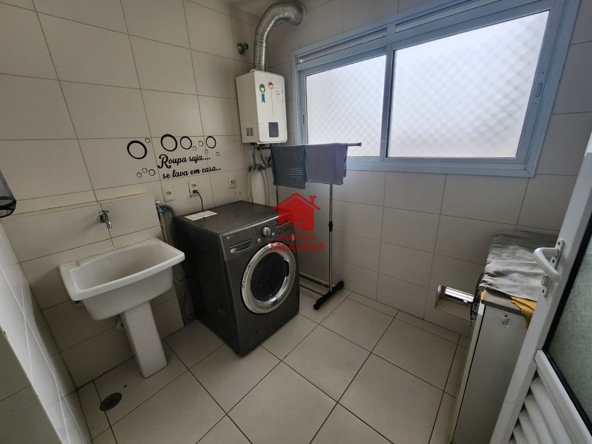 b6d134a0-8a96-4f94-871c-728e81ab68e9-TALAVERA APARTAMENTO Ceramica 18670 Dimensões, características e localização do imóvel:

Porteira fechada
198m² varanda gourmet - lazer completo
04 suítes - sala ampla - varanda gourmet - cozinha americana - lavabo - 03 vagas.

Vamos visitar?