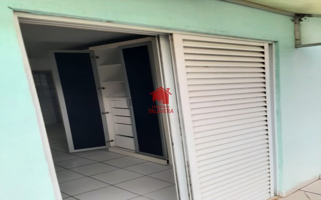 b9869e57-042d-47a2-8e1f-c445e2364547-TALAVERA SOBRADO Vila Palmares 15996 Sobrado Residencial!

O imóvel encontra-se com fácil a R. Afonsina e a Praça Áurea e a poucos metros tem acesso ao Comércio da Palmares. 

A região é ótima para você que busca praticidade, agende já uma visita!

Principais características:
02 Dormitórios c/ Sacada, 01 Sala, 01 Cozinha, 02 Banheiro,01 Área de serviço, 01Vagas.


Vamos visitar?
