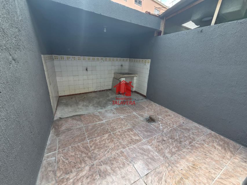 bb2ab1e0-83a4-44f6-8d4f-7d7b2d837a54-TALAVERA CASA Sao Jose 21111 Sobrado  de 100m² com 02 dormitórios, 01 sala , 01 cozinha ,01 banheiro social, 01 área de serviço, 01 lavabo , 01 vaga de garagem.

Imóvel fica bem localizado .

Vamos visitar?
