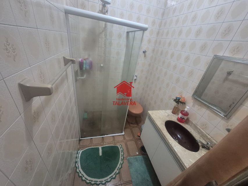 be8082ed-5d92-4e75-af31-b95f5606dd30-TALAVERA CASA Olimpico 20445 02 dormitórios - sala - cozinha - banheiro social - área de serviço - quintal nos fundos - 02 vagas.