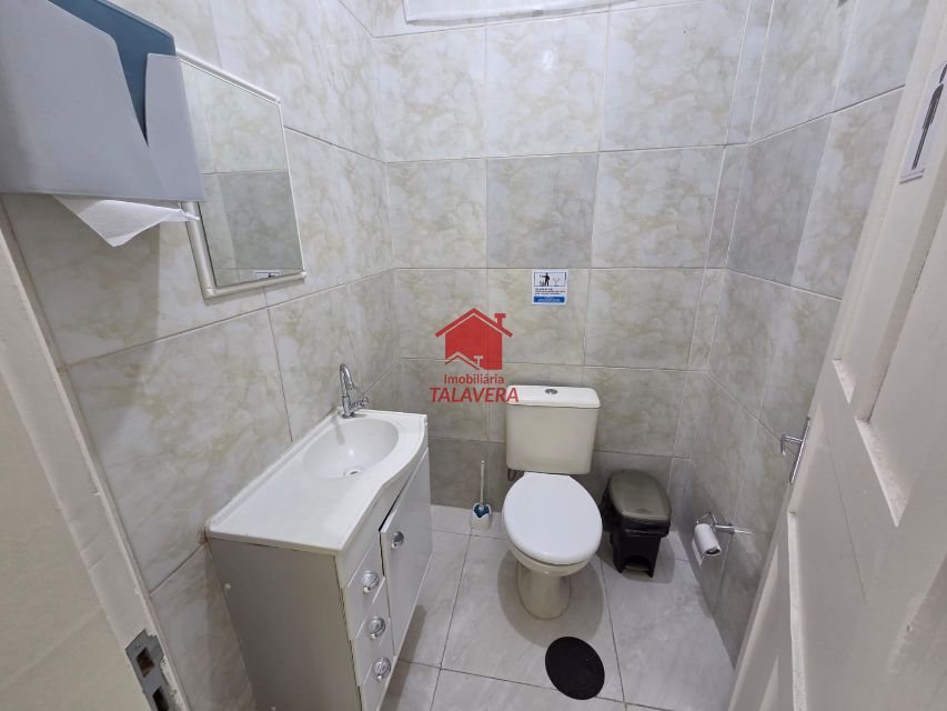 bf6a94b4-53b8-42a5-822a-56dd1f06b2bf-TALAVERA SALAO COMERCIAL Ceramica 21045 Comercial com 40m
01 w.c
água e luz dividem 