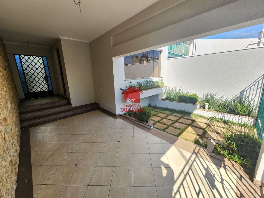 c03fc74b-9ff4-46c7-9a44-6c720a689b02-TALAVERA SOBRADO Ceramica 19329 03 dormitórios (01 suíte) - sala 02 ambientes - cozinha planejada - 02 banheiros - lavabo - churrasqueira - despensa - área de serviço com dormitório e banheiro, 02 vagas.