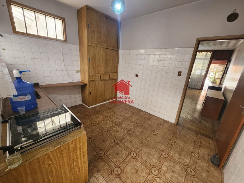 c0708706-0b85-40a5-ba76-1ad368da7b99-TALAVERA SOBRADO Barcelona 19815 03 dormitórios - 02 banheiros - 02 vagas de garagem - quintal - espaço com churrasqueira

142,31 terreno
129,00 construção

Vamos visitar?