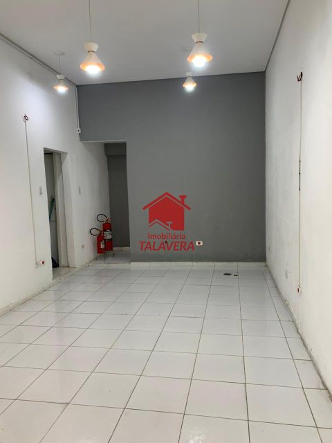 c6346921-ddc1-4409-8a7a-d48bb8ccaa24-TALAVERA COMERCIAL Santa Paula 21031 Salão comercial com 25 m² 
01 Banheiro  , 01 dispensa .


Imovel fica bem localizado.



Vamos Visitar ? 